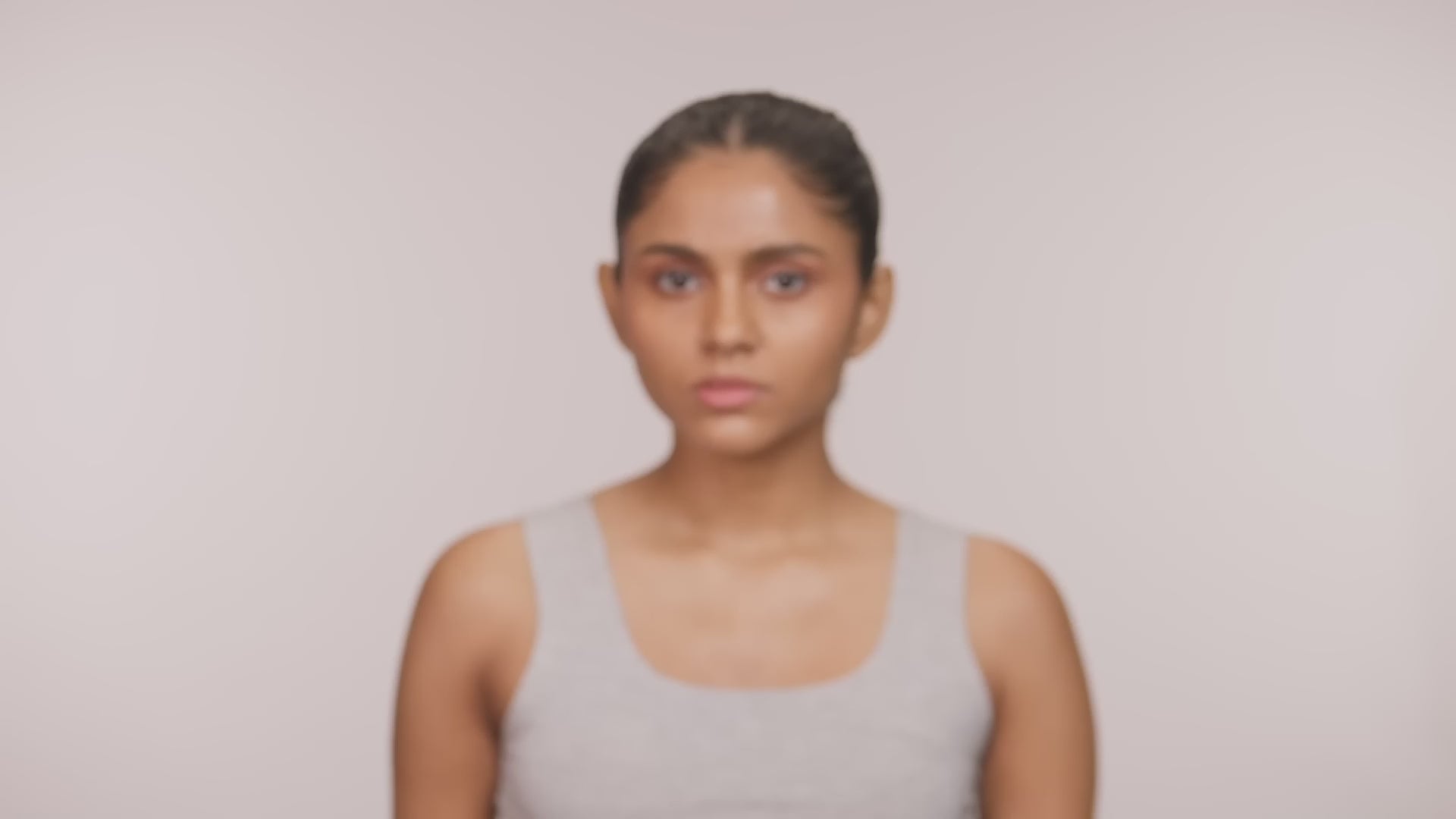 Load video: Moiz Cleansing Lotion Video